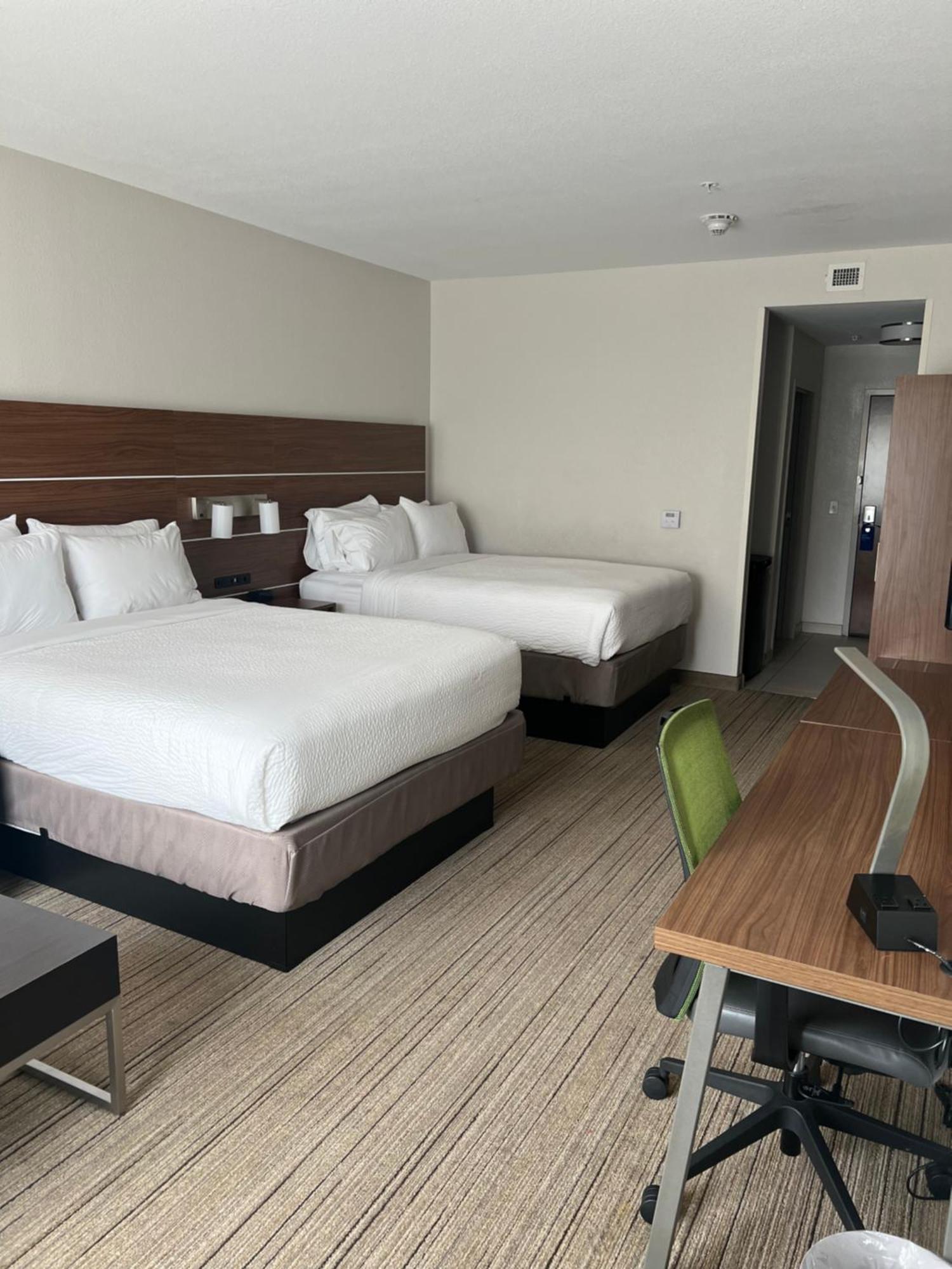 Holiday Inn Express & Suites Mobile - University Area By Ihg Exteriör bild