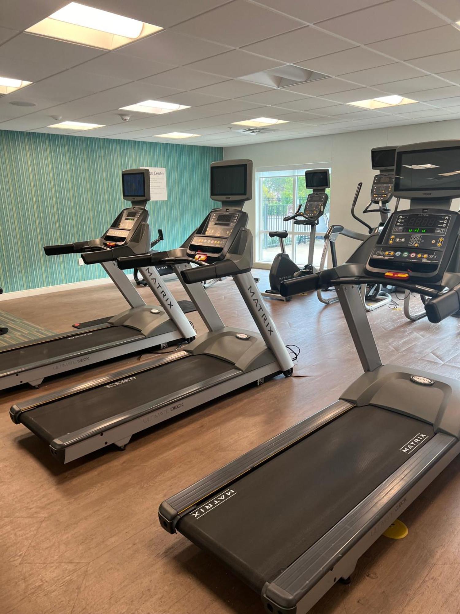 Holiday Inn Express & Suites Mobile - University Area By Ihg Exteriör bild